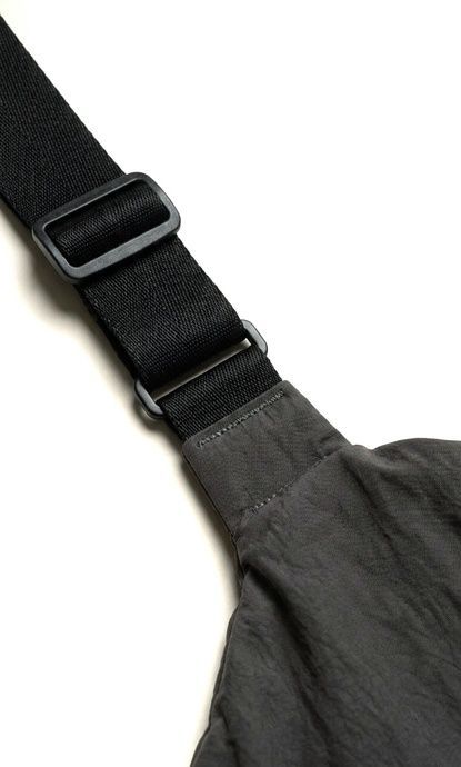 Сумка EAST GEAR ENNERA Graphite / Black EG-SHB-ENR-GPH-BLK фото